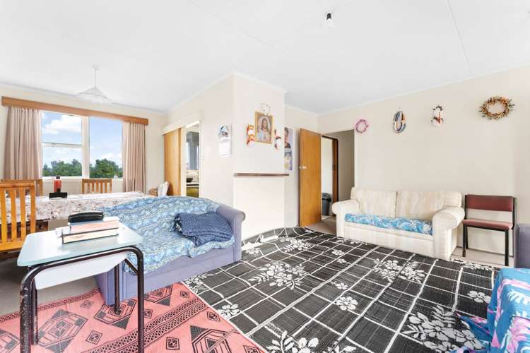 23 Colwill Road Massey_11