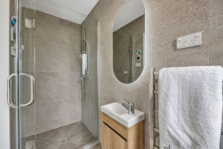 2/135 Taniwha Street Glen Innes_11