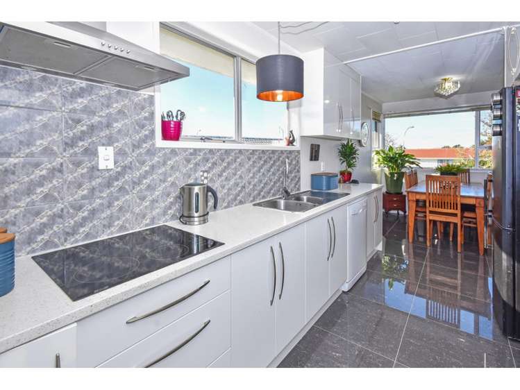 14 Damian Way Manurewa_5