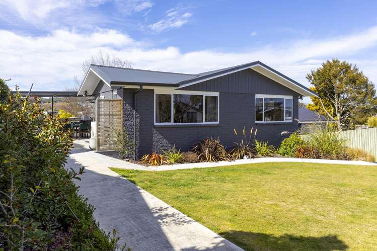10 Armstrong Grove Hilltop_25