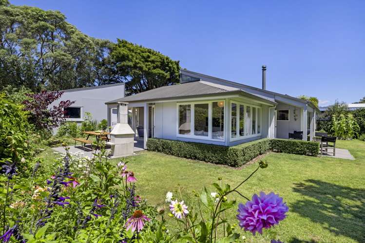 64 Wallis Street Raglan_19