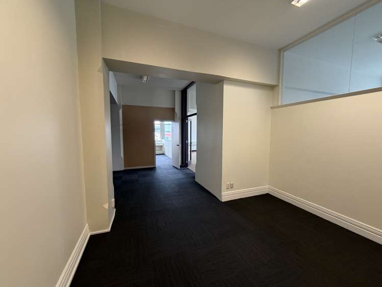 7 Bond Dunedin Central_4
