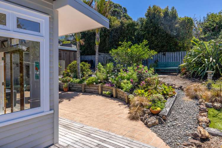 27 Korora Road Oneroa_17