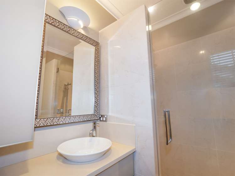 11 Stamford Place Ohauiti_10