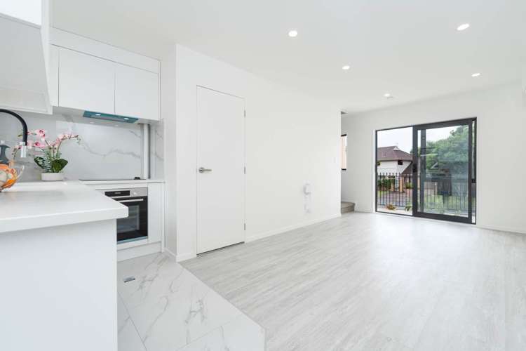 6/40 Mark Edward Drive Half Moon Bay_3