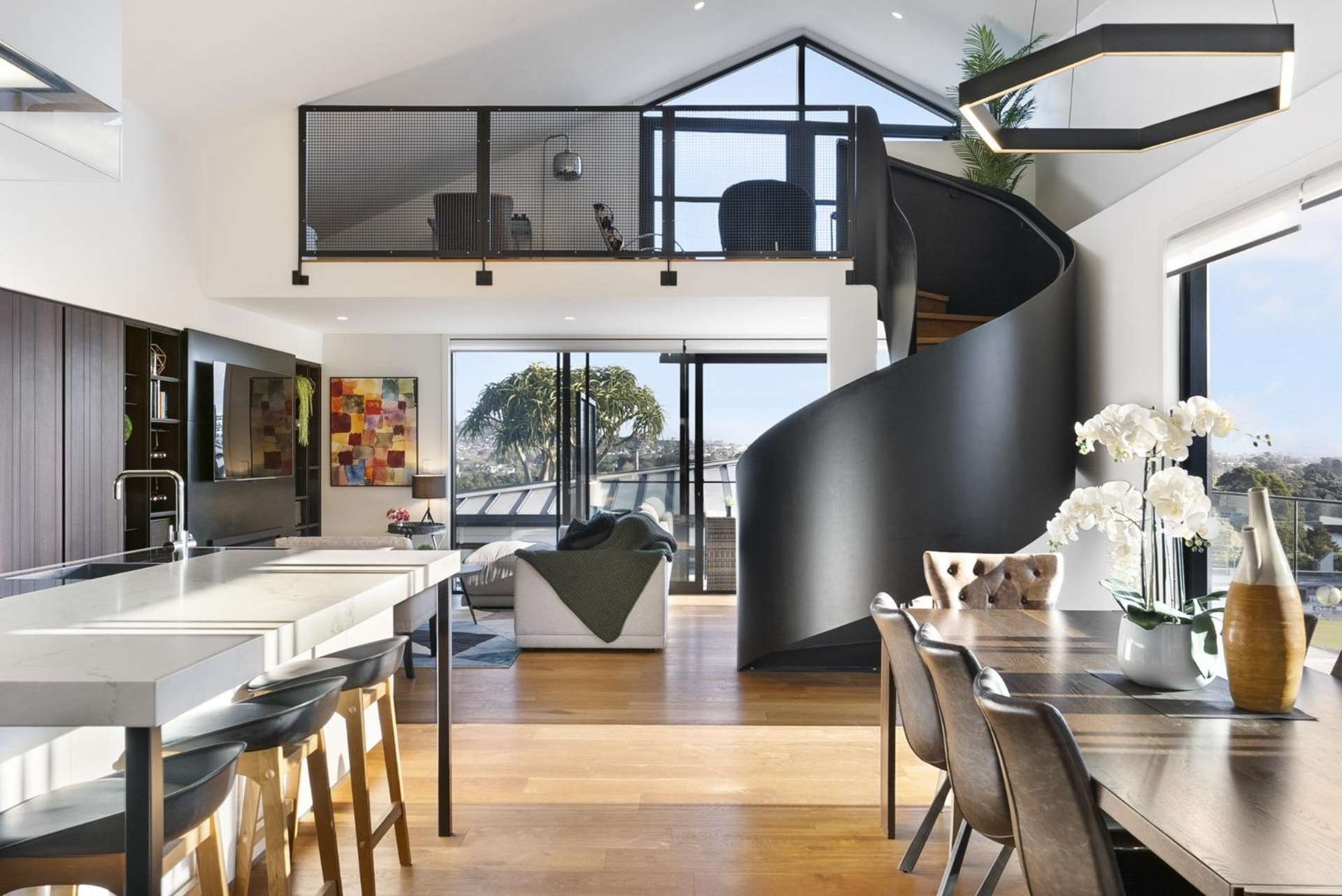 26 Old Mill Road 10031_0