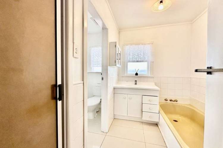 19 Fairlea Road Te Atatu South_8