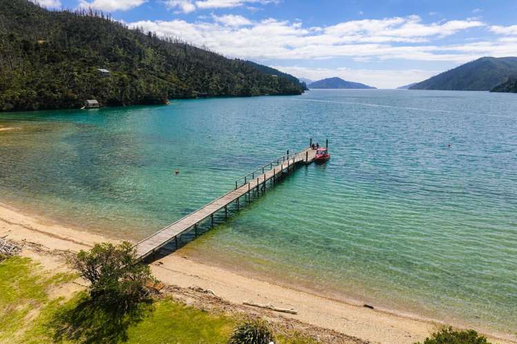 240 Maraetai Bay_1