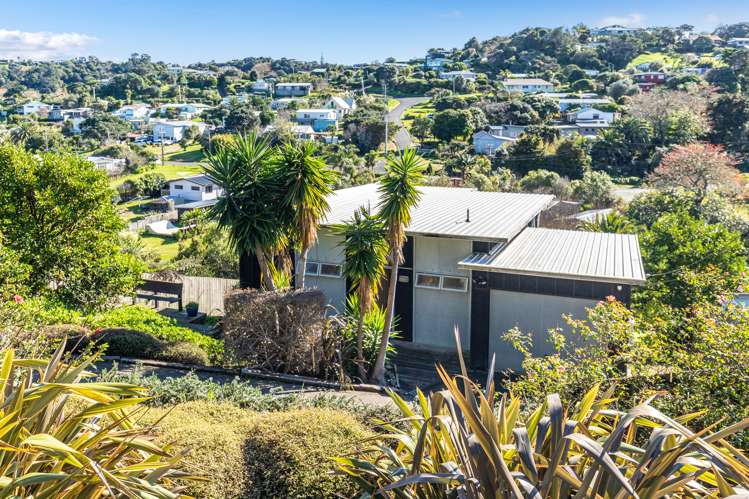 23 Ocean Road Surfdale_10