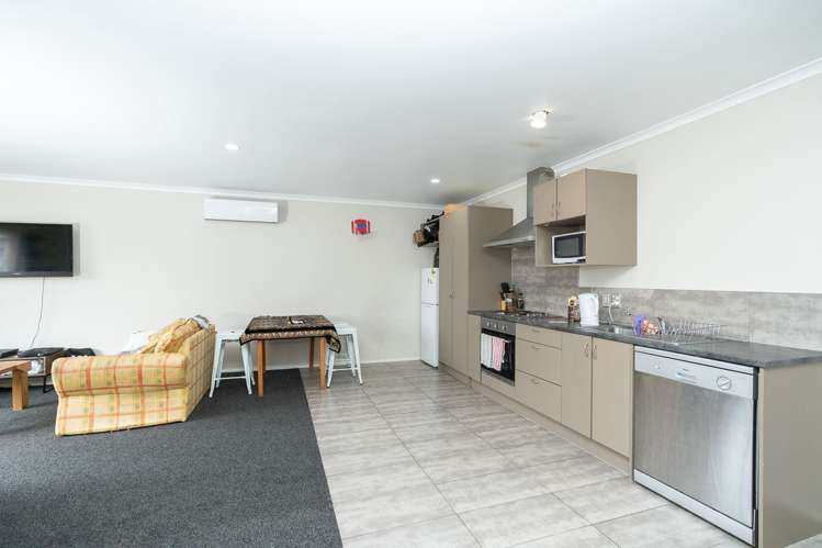68c Cameron Road Hamilton East_3
