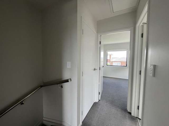 5/137 Hall Avenue 10683_4