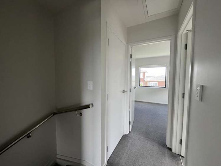 5/137 Hall Avenue 10683_4