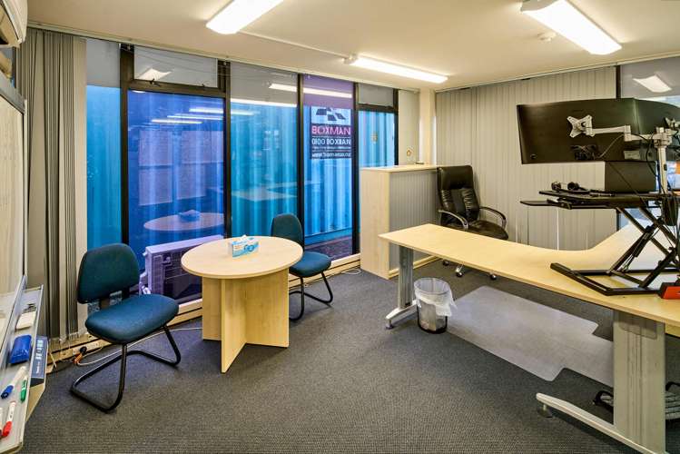 131 Gracefield Road Gracefield_4