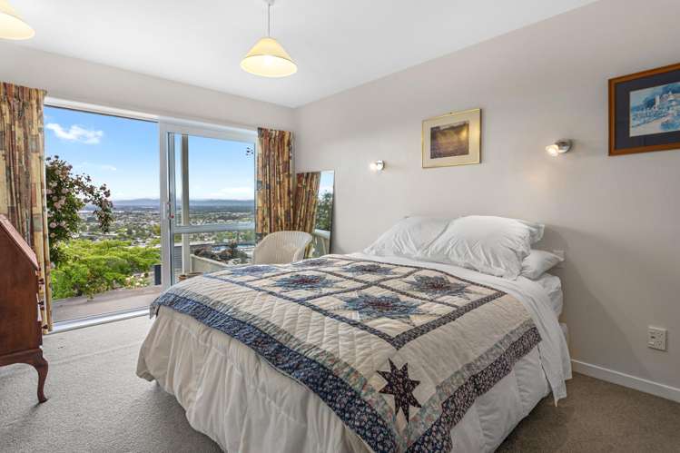 75 Whaka Terrace Huntsbury_13