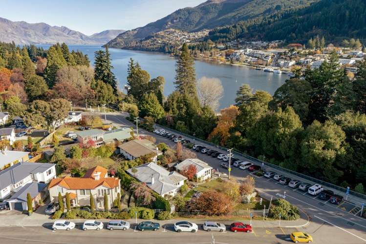 4 Park Street Queenstown_17