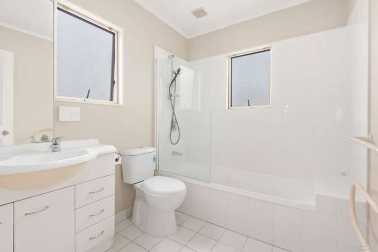 3 Vitex Lane Henderson_6