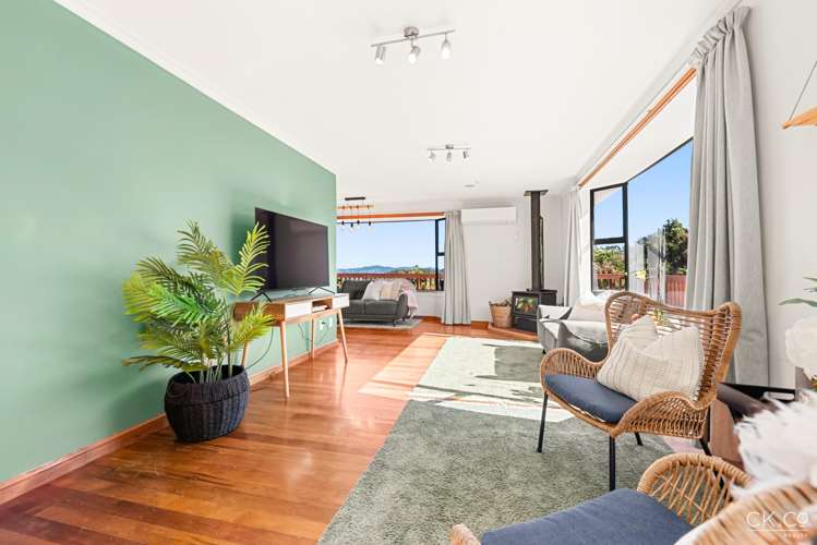 24 Titiro Moana Road Korokoro_5