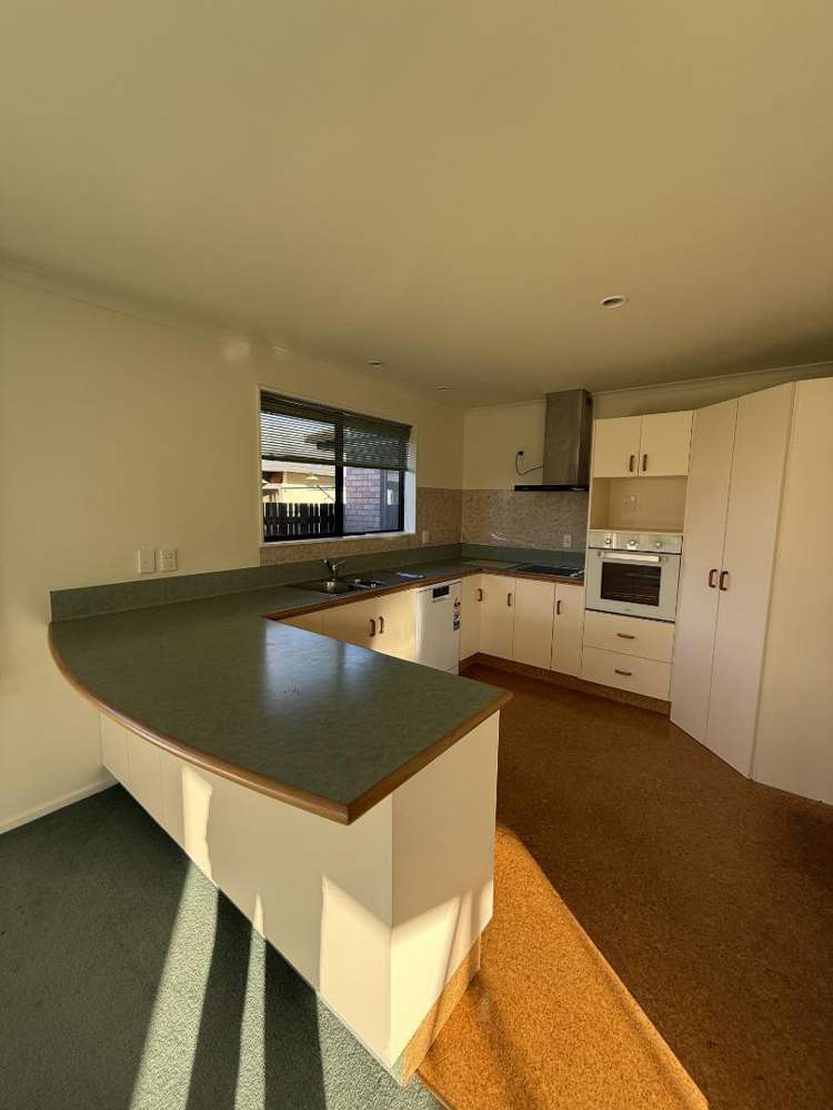 1 Robalan Place Redwoodtown_2