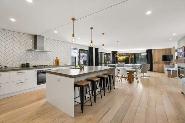 59 Risinghurst Terrace Lower Shotover_2