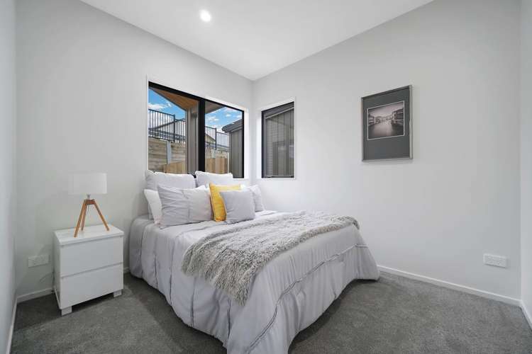 73 Puwha Street Massey_11