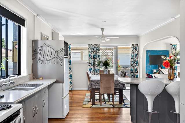 23 Wycliffe Street Onekawa_1