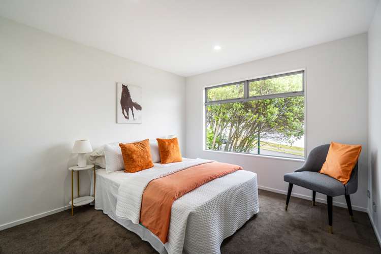 90 Medallion Drive Oteha_13