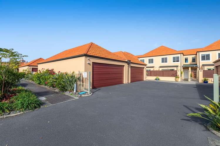 153 Waterside Crescent Gulf Harbour_20
