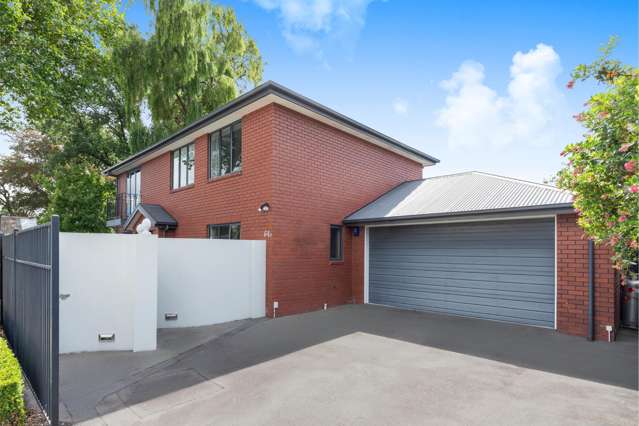 64B Holly Road Merivale_1