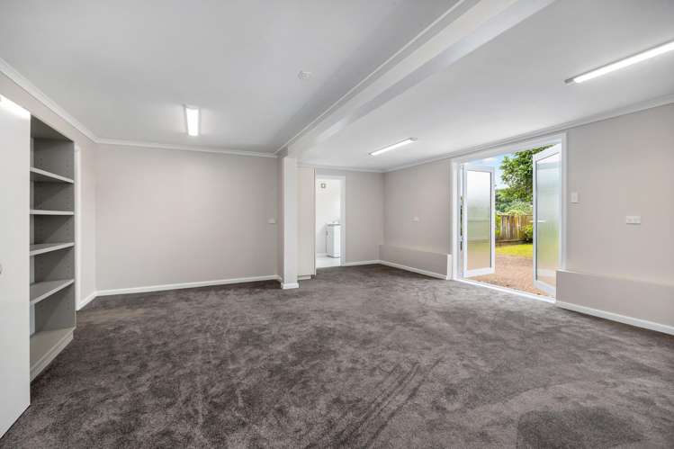 10 Willis Street Mount Albert_18