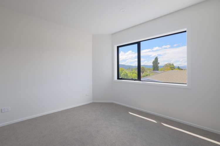272 Fergusson Drive_5