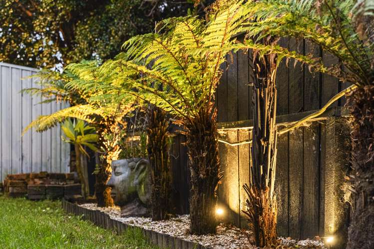 2/105 Lancaster Road Beach Haven_8
