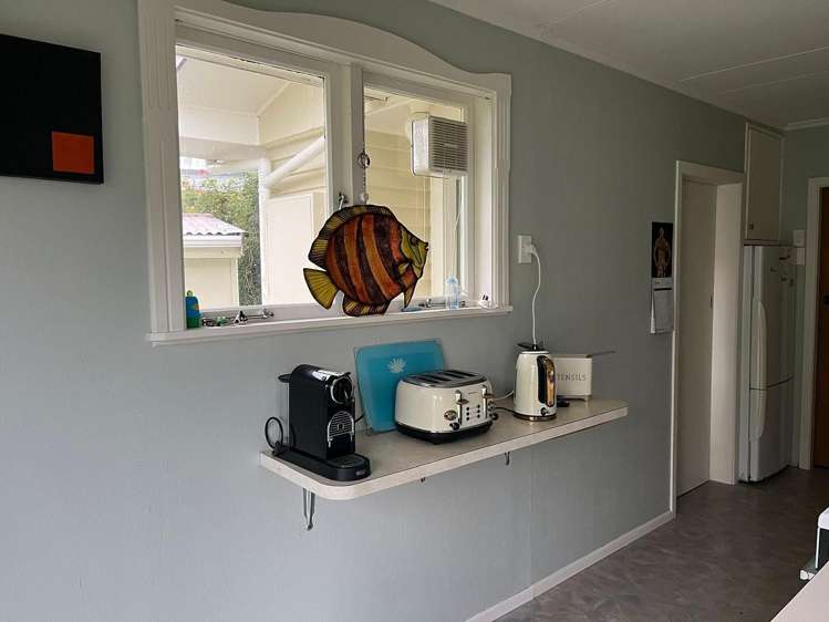 243 Mill Road Otaki_7