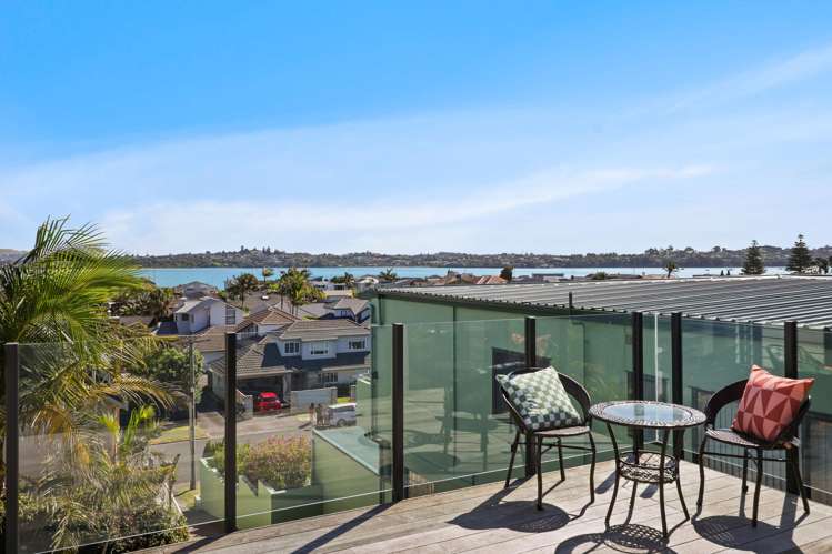 22 Morrow Avenue Bucklands Beach_1