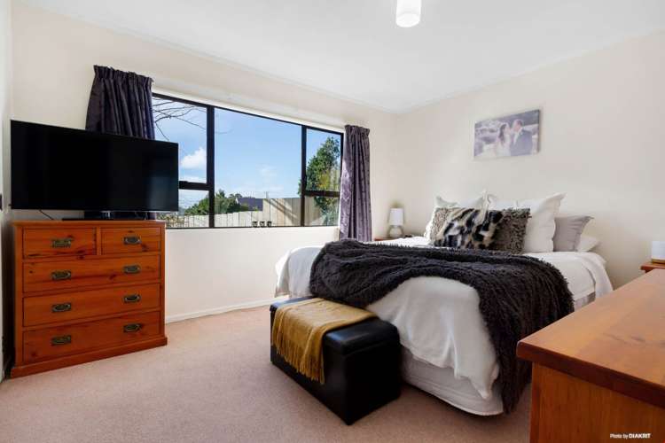 3/2 Riverview Road New Lynn_9