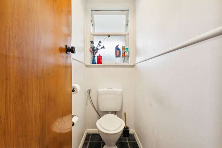 17 Alexander Crescent Otara_14