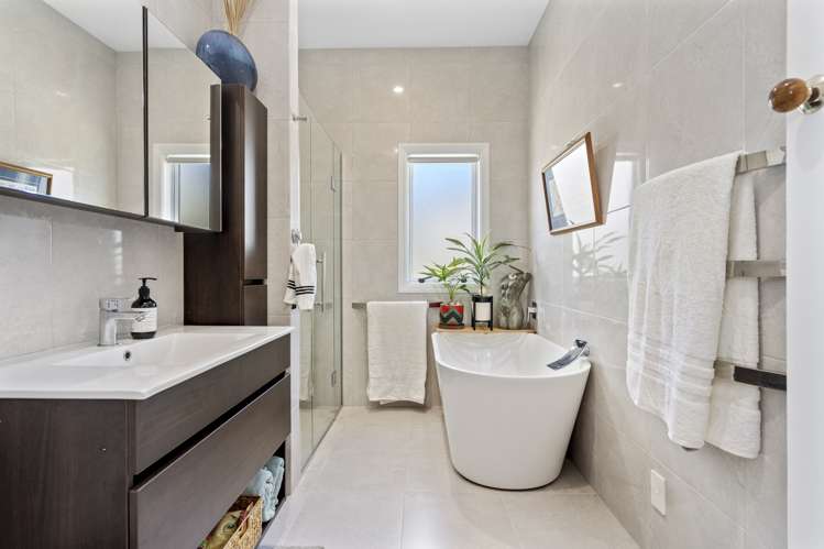 100 Macfarlane Street Hamilton East_15