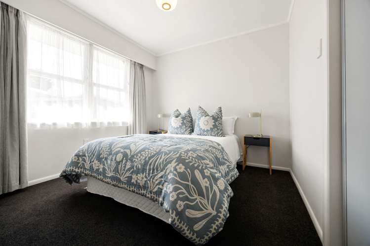 749B River Road Chartwell_9