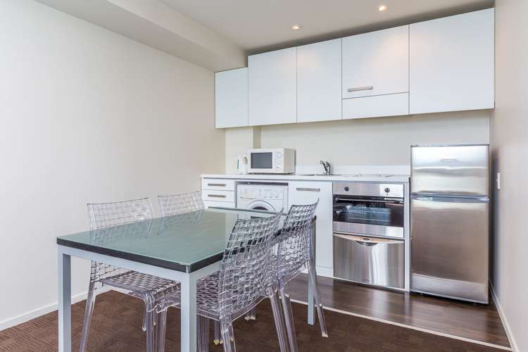 1611/10 Waterloo Quadrant Auckland Central_12