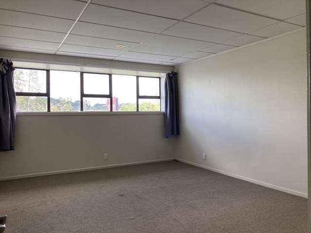 280 Main Road Kumeu_3