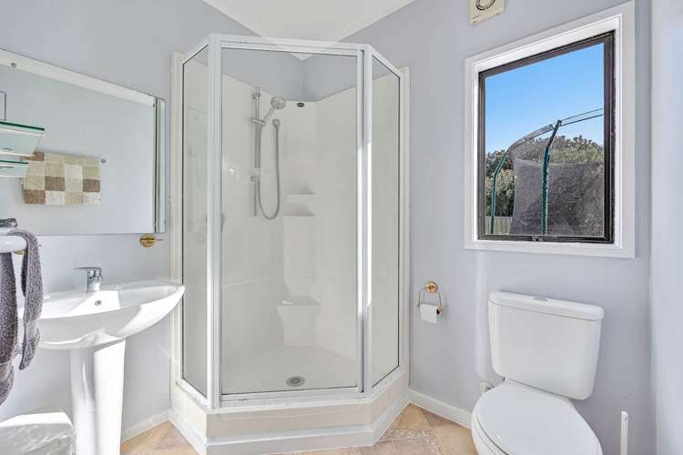 13 Glenshee Place Highland Park_28