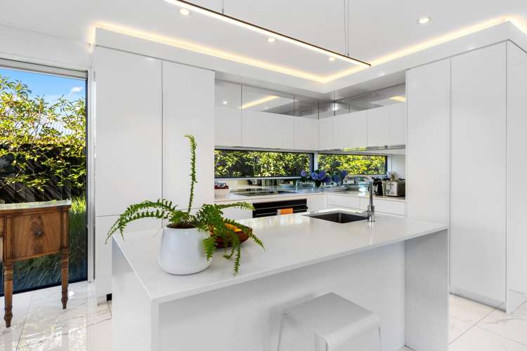 74 Merivale Lane Merivale_7