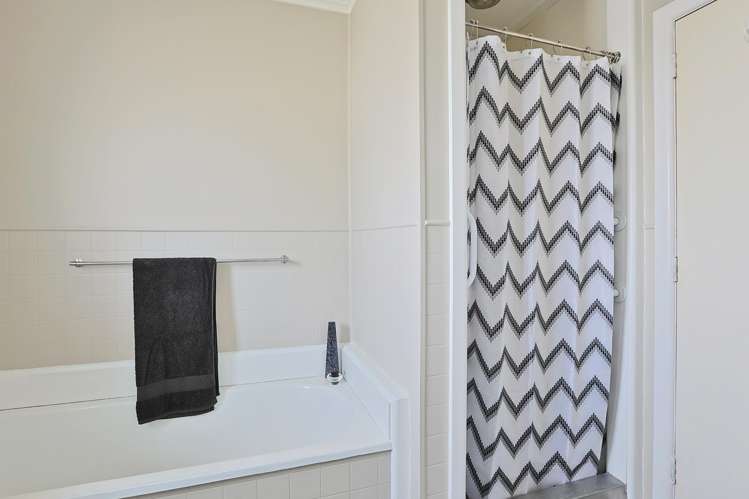 110 Morris Spence Avenue Onekawa_13