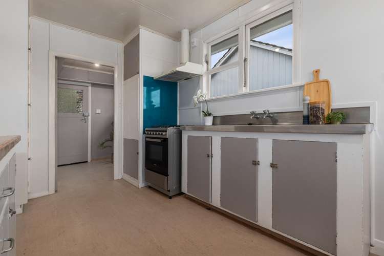 5 Clyde Street Levin_4