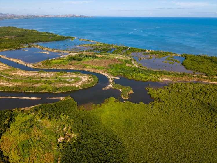 Denarau Waters Viti Levu_5