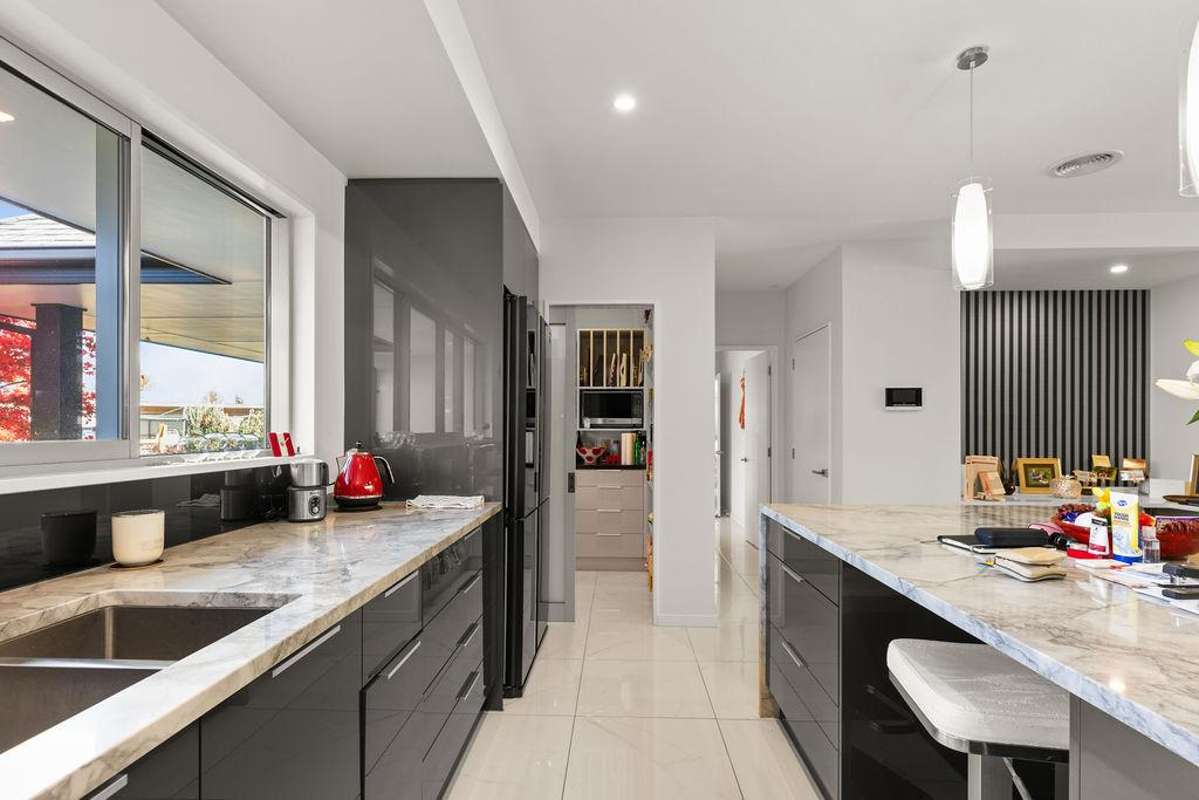 92 Hodgens Road_2