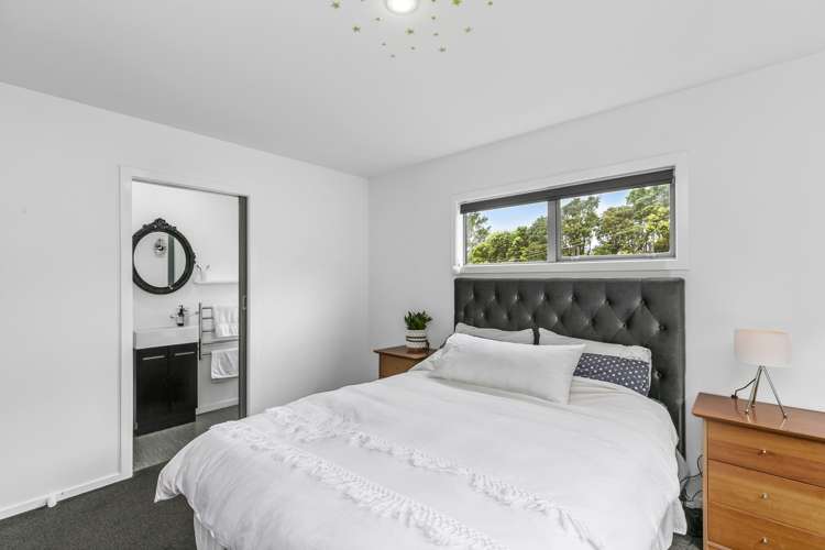 3b Chester Road Tawa_6