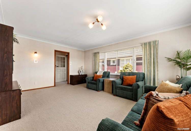 12 Dundee Place Blockhouse Bay_4
