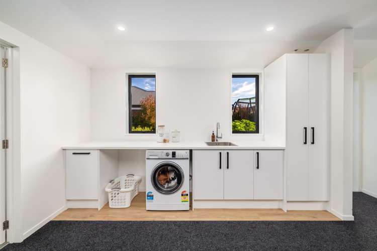 60 Katrine Drive Burwood_20