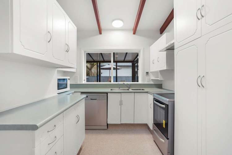 86 Stamford Park Road Mount Roskill_8