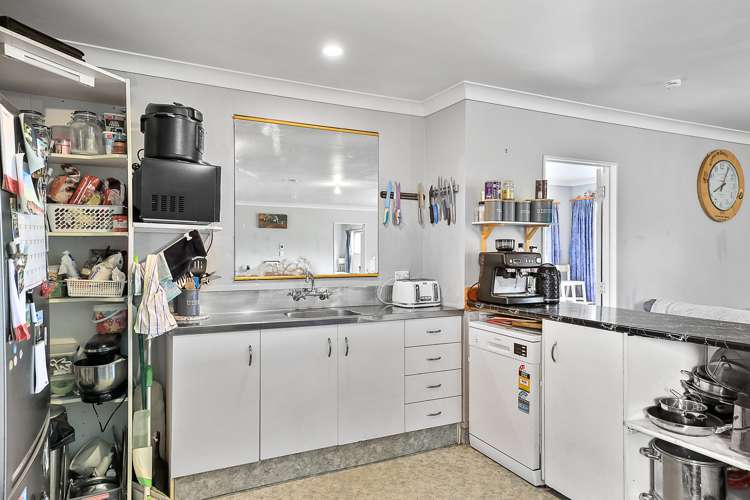 30 Mairoa Road Piopio_11